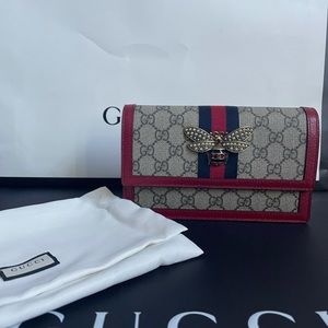 GG Supreme Monogram Queen Margaret Chain Wallet Red